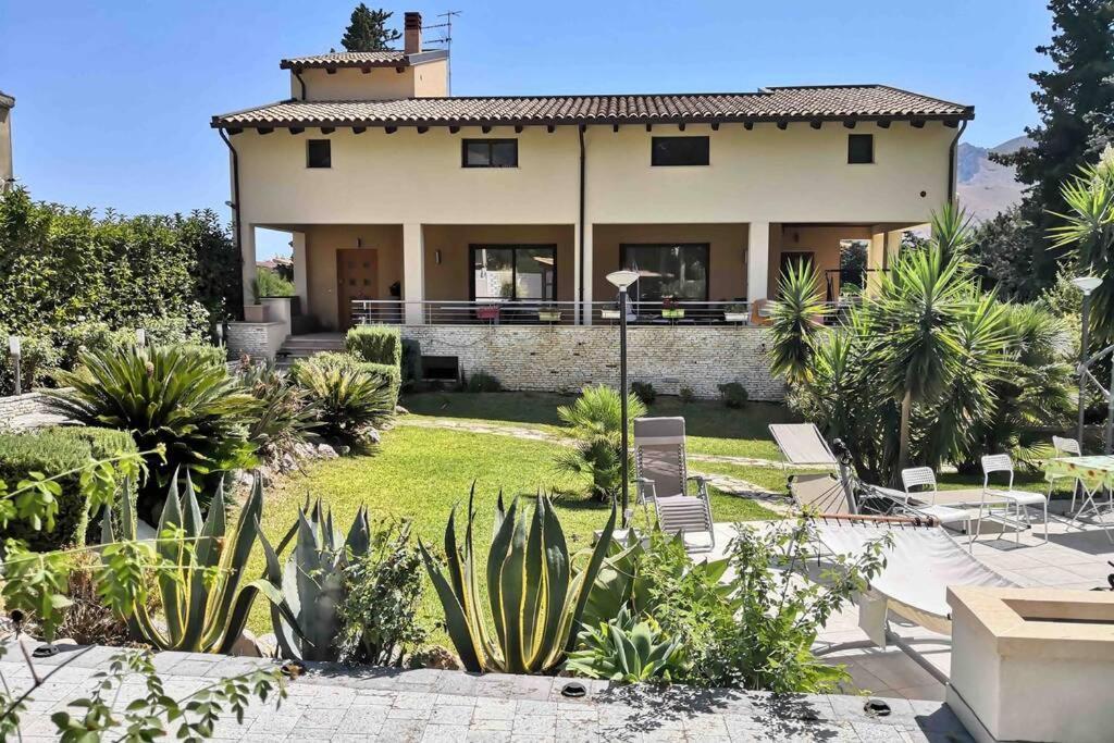 Villa Tiziana Monreale Exterior foto